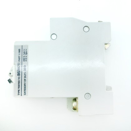 Bill 3T161 M9 16A 16 Amp MCB Circuit Breaker Trip Type 3
